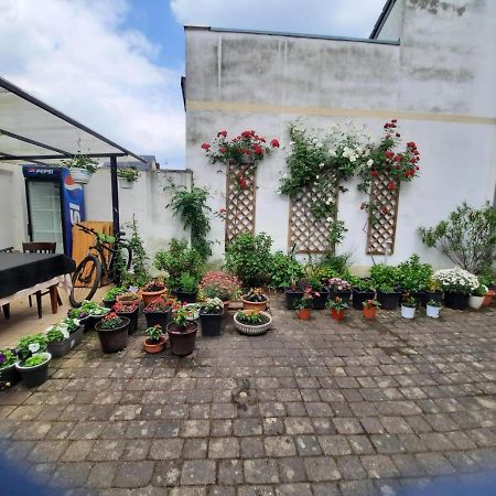 Wohnen Beim Uswatta Liyanage Apartment Troisdorf Ngoại thất bức ảnh